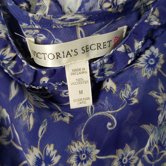 Victoria's Secret Medium - Picture 5 of 6